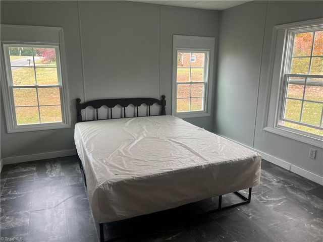 184 Benjamin Street, Mount Airy, NC 27030