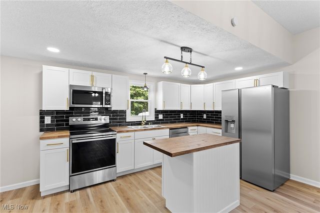 406 S Chestnut Street, Barnesville, OH 43713