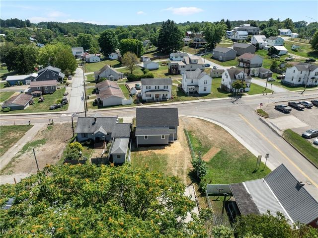 406 S Chestnut Street, Barnesville, OH 43713