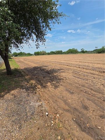 3908 N Gwin Road, Edinburg, TX 78542