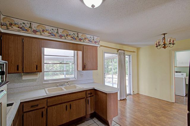 720 CRESTVIEW DRIVE, Orange City, FL 32763