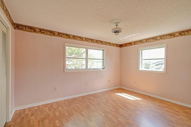 720 CRESTVIEW DRIVE, Orange City, FL 32763