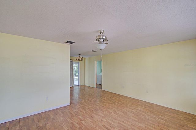 720 CRESTVIEW DRIVE, Orange City, FL 32763