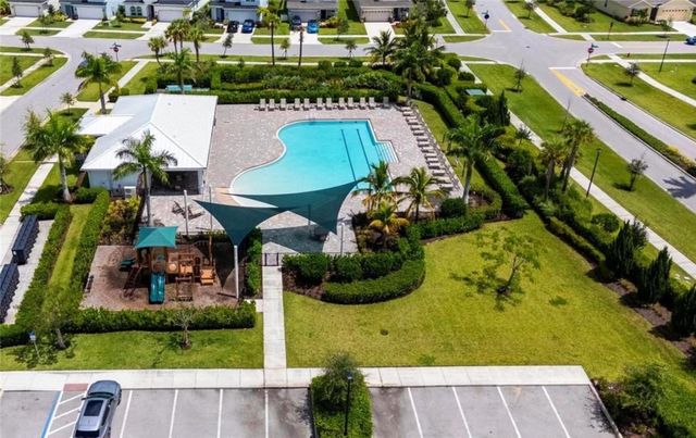 10519 Vasari Way, Port St Lucie, FL 34987