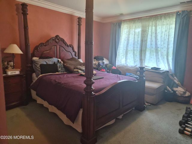 4 Biscayne Court, Jackson, NJ 08527