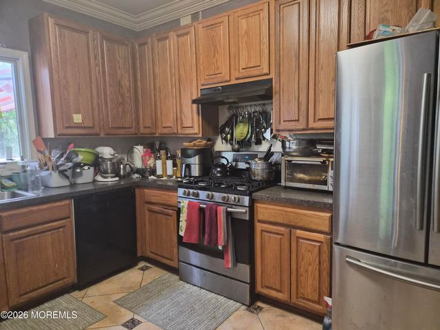 4 Biscayne Court, Jackson, NJ 08527