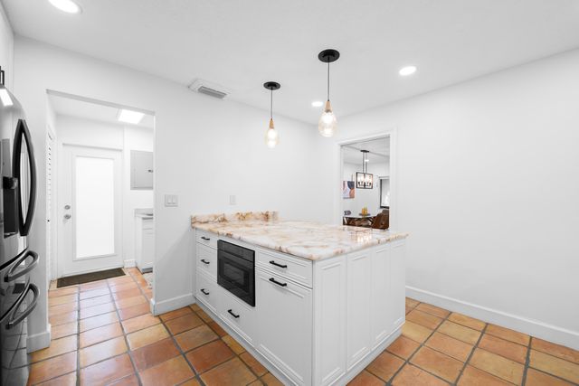 2461 SW 27TH Terrace, Fort Lauderdale, FL 33312