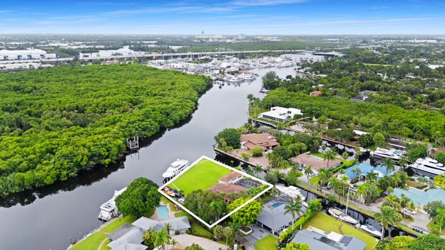 2461 SW 27TH Terrace, Fort Lauderdale, FL 33312