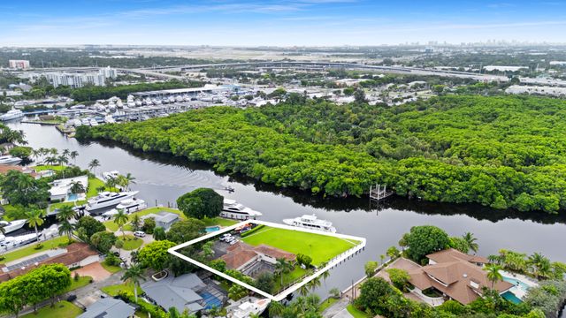 2461 SW 27TH Terrace, Fort Lauderdale, FL 33312