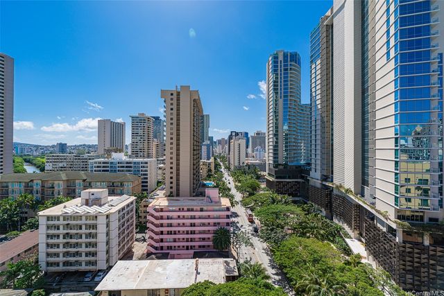 2092 Kuhio Avenue 1701, Honolulu, HI 96815