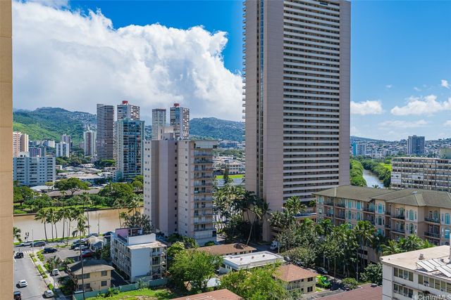 2092 Kuhio Avenue 1701, Honolulu, HI 96815