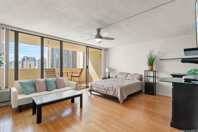 2092 Kuhio Avenue 1701, Honolulu, HI 96815