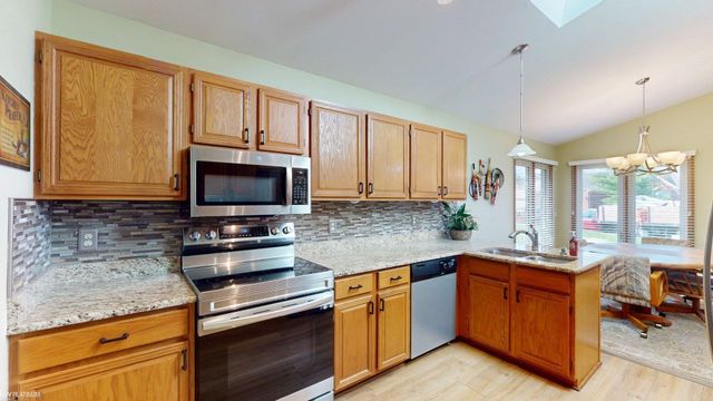 41230 Whispering Oaks Drive, Clinton Township, MI 48038