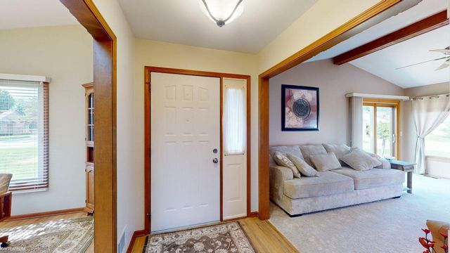 41230 Whispering Oaks Drive, Clinton Township, MI 48038