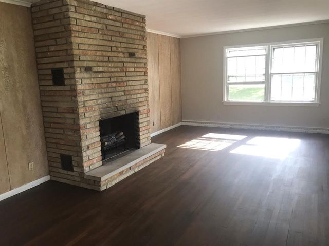 2515 ZIMMERLY Road, Erie, PA 16506