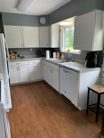 2515 ZIMMERLY Road, Erie, PA 16506