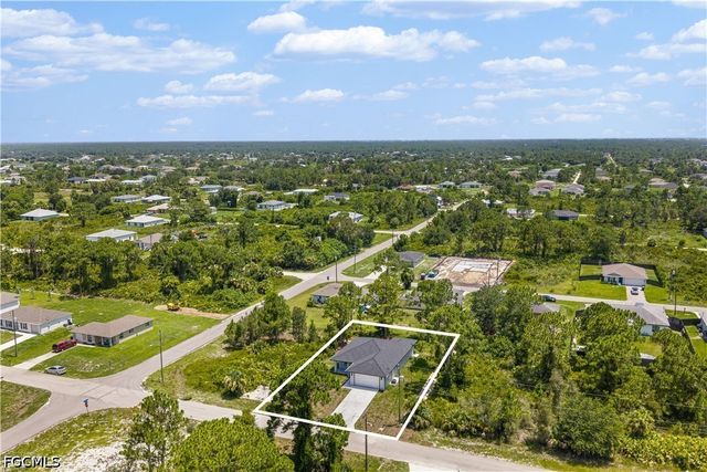 3203 66th ST W, Lehigh Acres, FL 33971