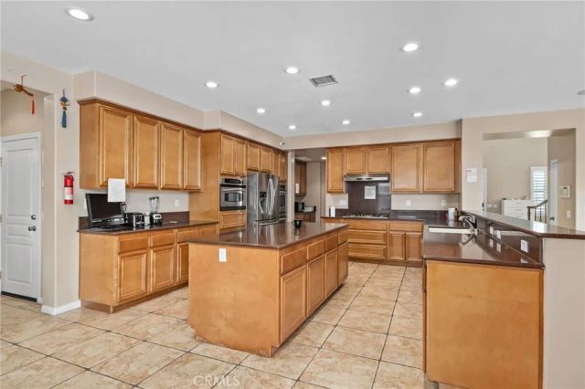 13311 Kamelia Street, Eastvale, CA 92880