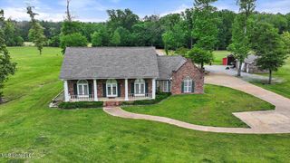 332 Holmes Hollow Lane, Canton, MS 39046