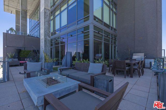 1100 S Hope Street 1714, Los Angeles, CA 90015