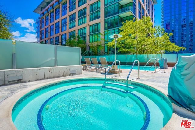 1100 S Hope Street 1714, Los Angeles, CA 90015