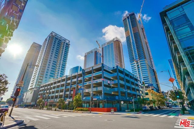 1100 S Hope Street 1714, Los Angeles, CA 90015