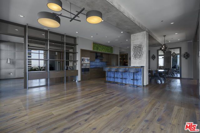 1100 S Hope Street 1714, Los Angeles, CA 90015