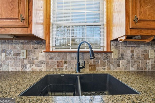 2522 Chimney Ridge Drive SW, Conyers, GA 30094