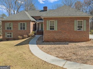 2522 Chimney Ridge Drive SW, Conyers, GA 30094