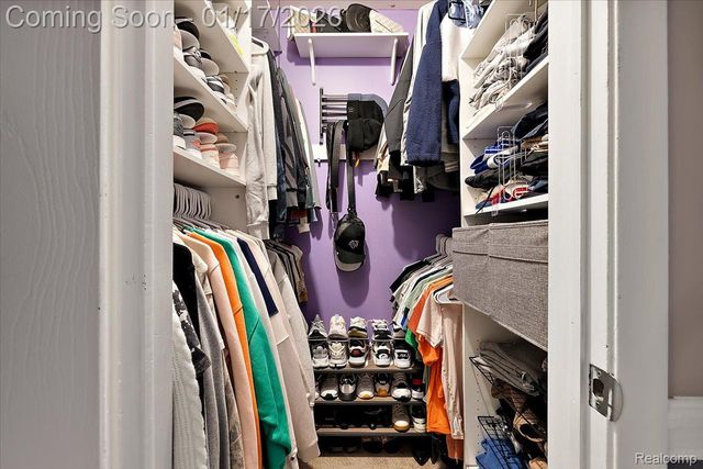 46621 Apple Lane, Macomb Township, MI 48044