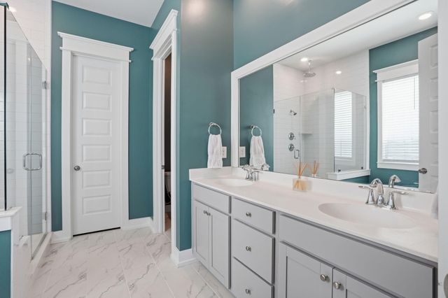 411 N Commodore Way, Summerville, SC 29483