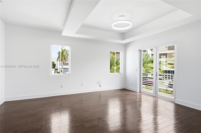 8221 NW 34th Drive, Doral, FL 33122
