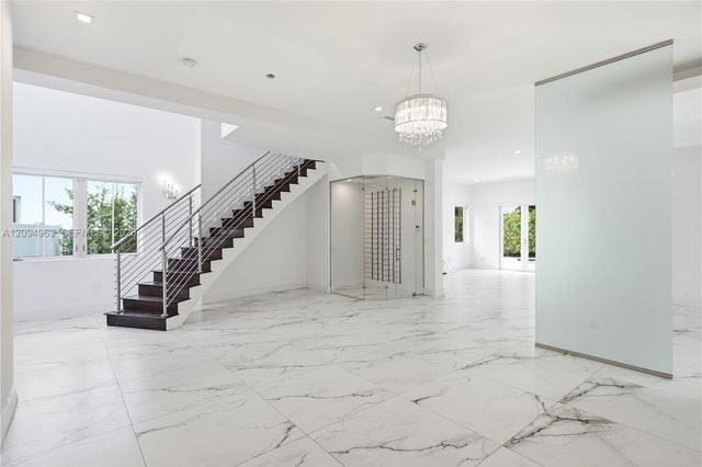 8221 NW 34th Drive, Doral, FL 33122