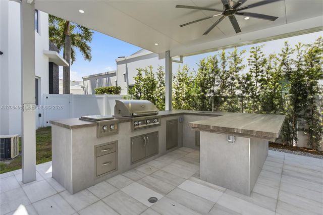 8221 NW 34th Drive, Doral, FL 33122