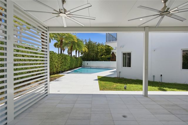 8221 NW 34th Drive, Doral, FL 33122