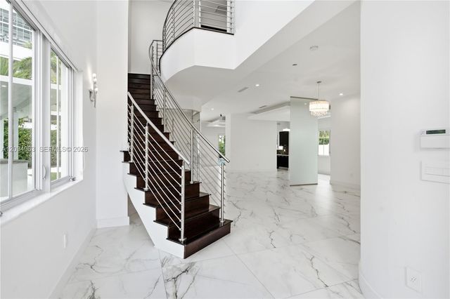 8221 NW 34th Drive, Doral, FL 33122