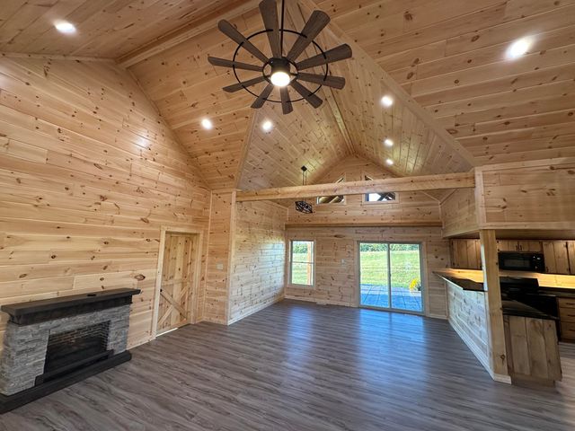 910 Walnut Grove Road, Carlisle, KY 40311