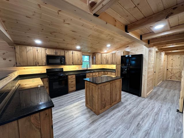 910 Walnut Grove Road, Carlisle, KY 40311