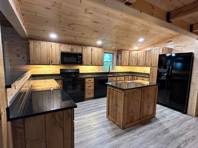 910 Walnut Grove Road, Carlisle, KY 40311