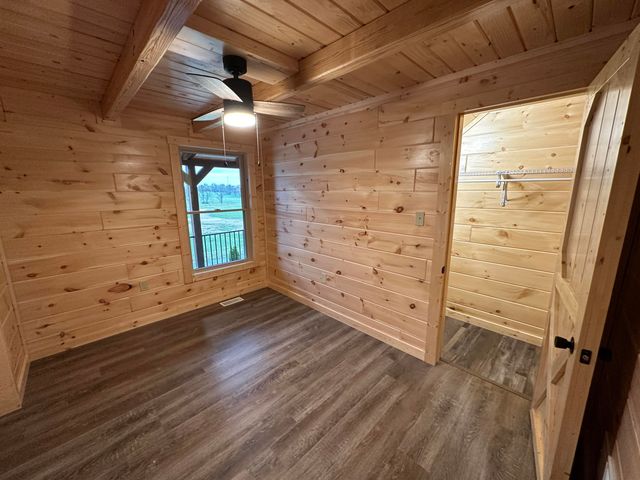 910 Walnut Grove Road, Carlisle, KY 40311