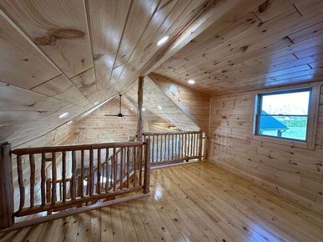 910 Walnut Grove Road, Carlisle, KY 40311