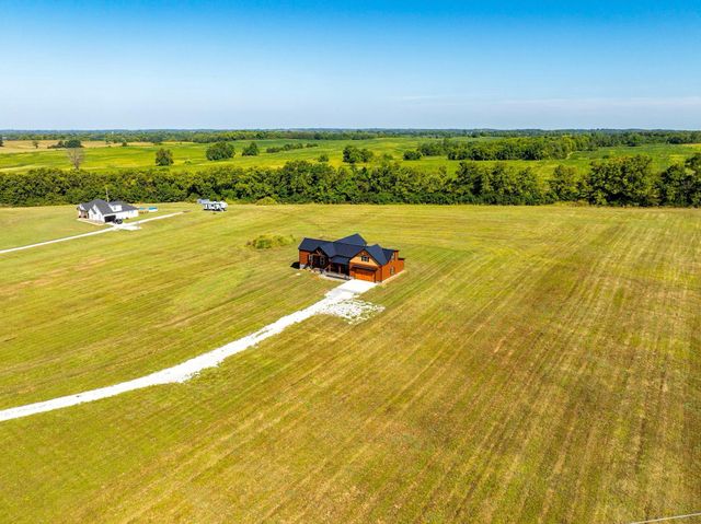 910 Walnut Grove Road, Carlisle, KY 40311