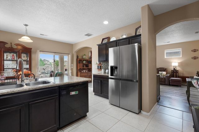 8319 Go West Road NW, Albuquerque, NM 87120