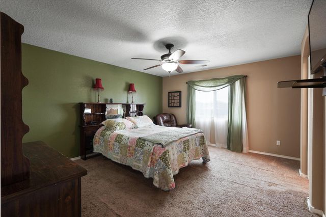 8319 Go West Road NW, Albuquerque, NM 87120