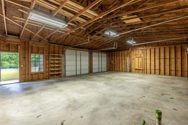 19455 Mountain Lane, Claremore, OK 74019