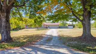 8135 State Road, Lakeport, MI 48059