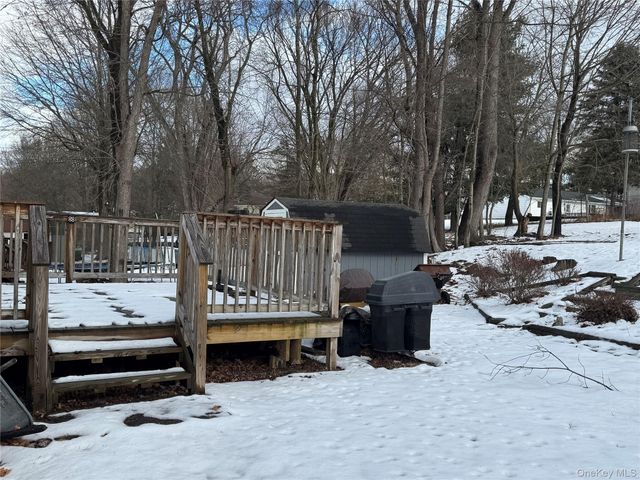 17 Emerson Drive, Washingtonville, NY 10992