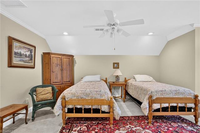 6 Jacobs Way, Greensboro, NC 27455