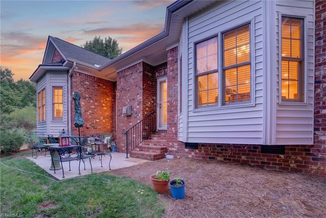 6 Jacobs Way, Greensboro, NC 27455