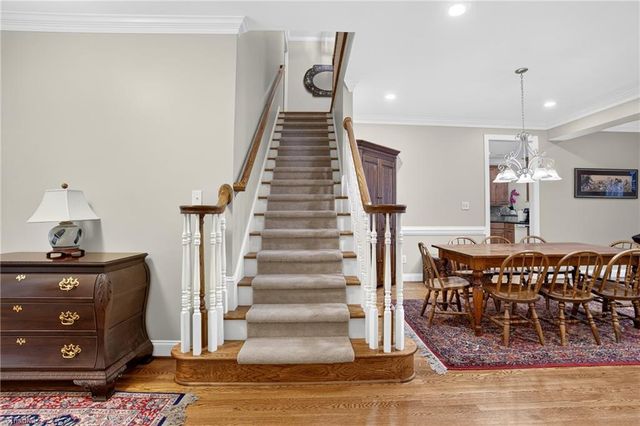 6 Jacobs Way, Greensboro, NC 27455